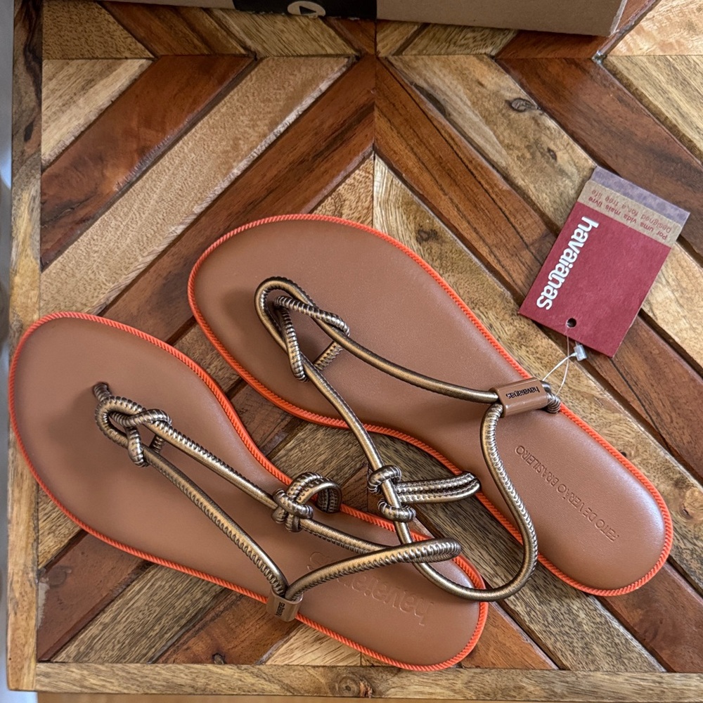Havaianas Women's Tan and Orange Sandals